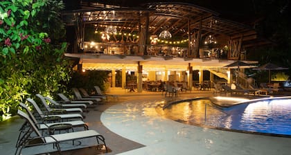Pachira Lodge