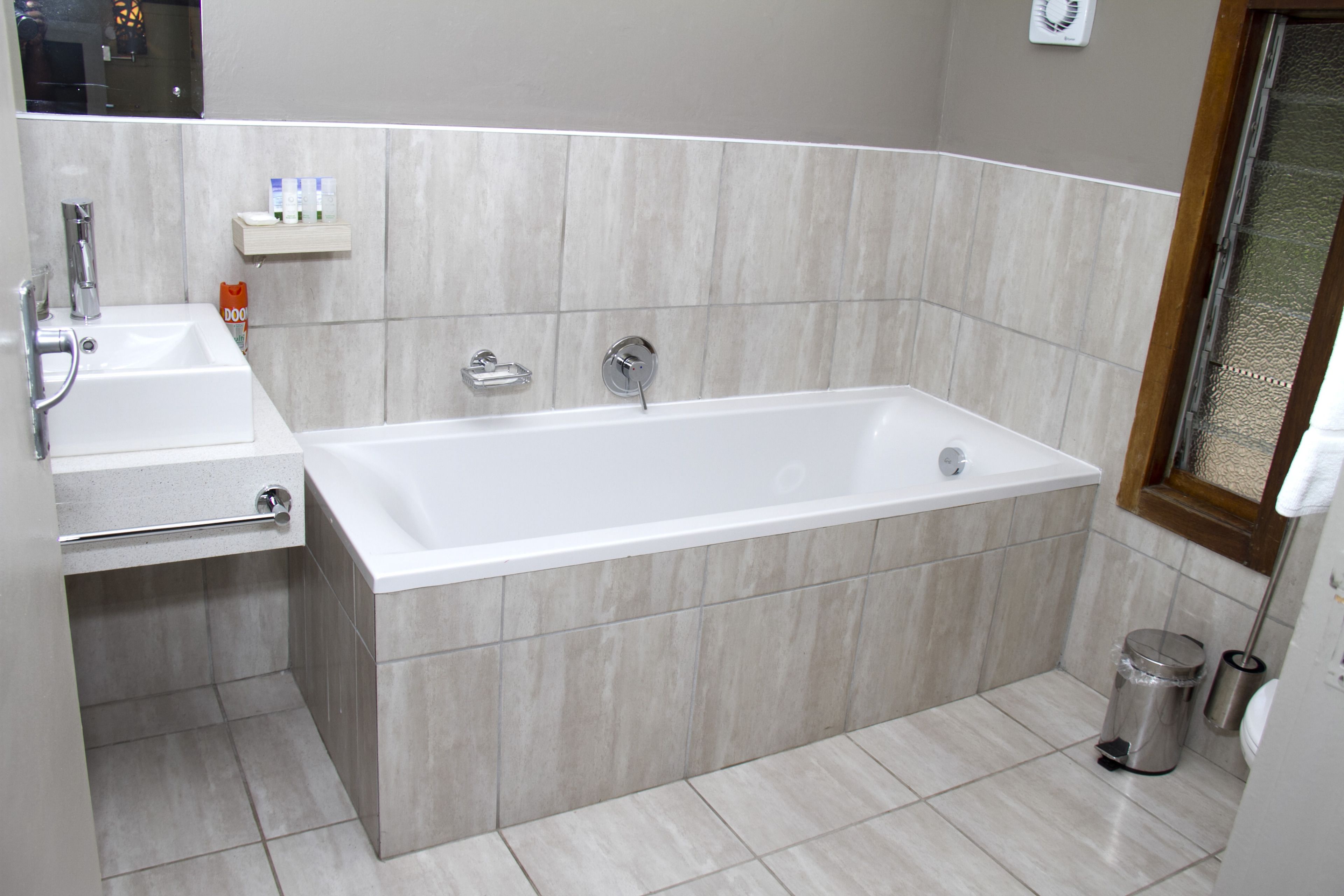 shower, rainfall showerhead, eco-friendly toiletries, hair dryer