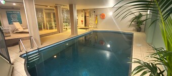 Adelaide Royal Coach