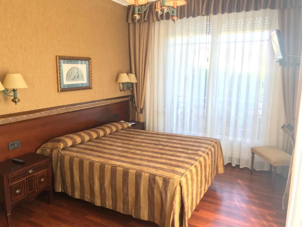 Minibar, in-room safe, cribs (free), rollaway beds (surcharge)