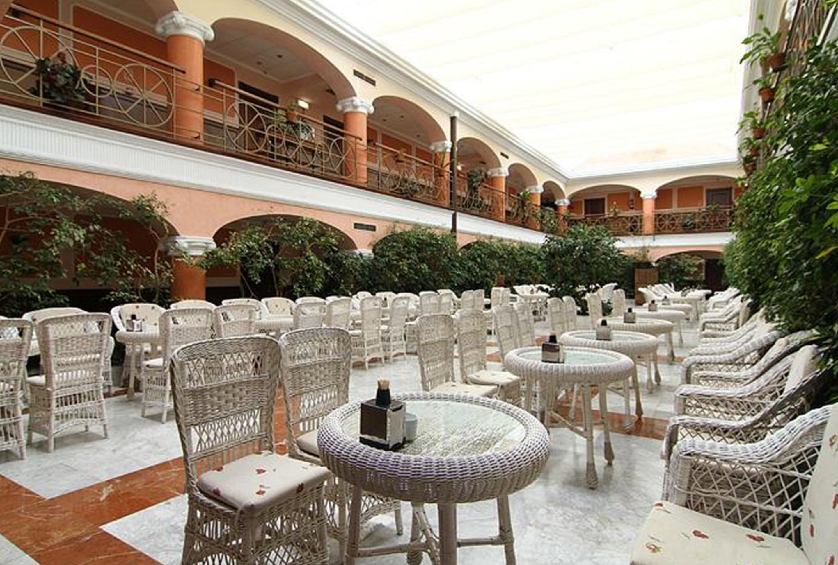 outdoor banquet area