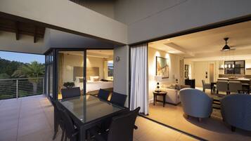 Luxury Suite - One Bedroom | Vista dalla camera