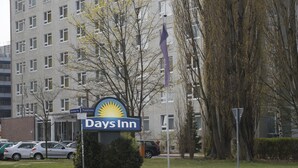 Exterior - Days Inn Dresden (Dresden)