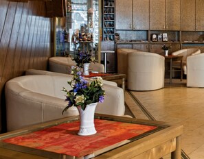 Lobby - Days Inn Dresden (Dresden)