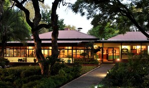 Exterior - Cresta Riley's (Maun)