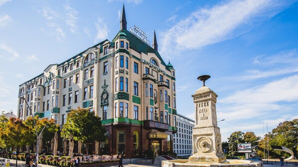 Exterior - Hotel Moskva (Belgrade)