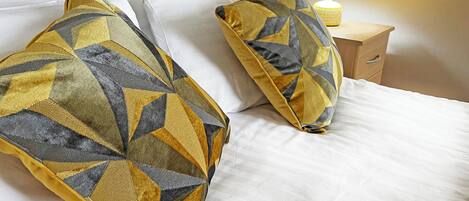 1 habitación y ropa de cama