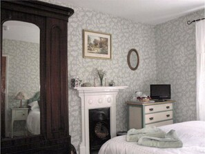 Double Room, Ensuite - Hillside House - Guest House (Lynmouth)