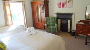 Cottage, Ensuite (Chapel View )