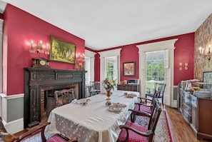 Free daily continental breakfast - The Neighbour House B&B (Long Valley)