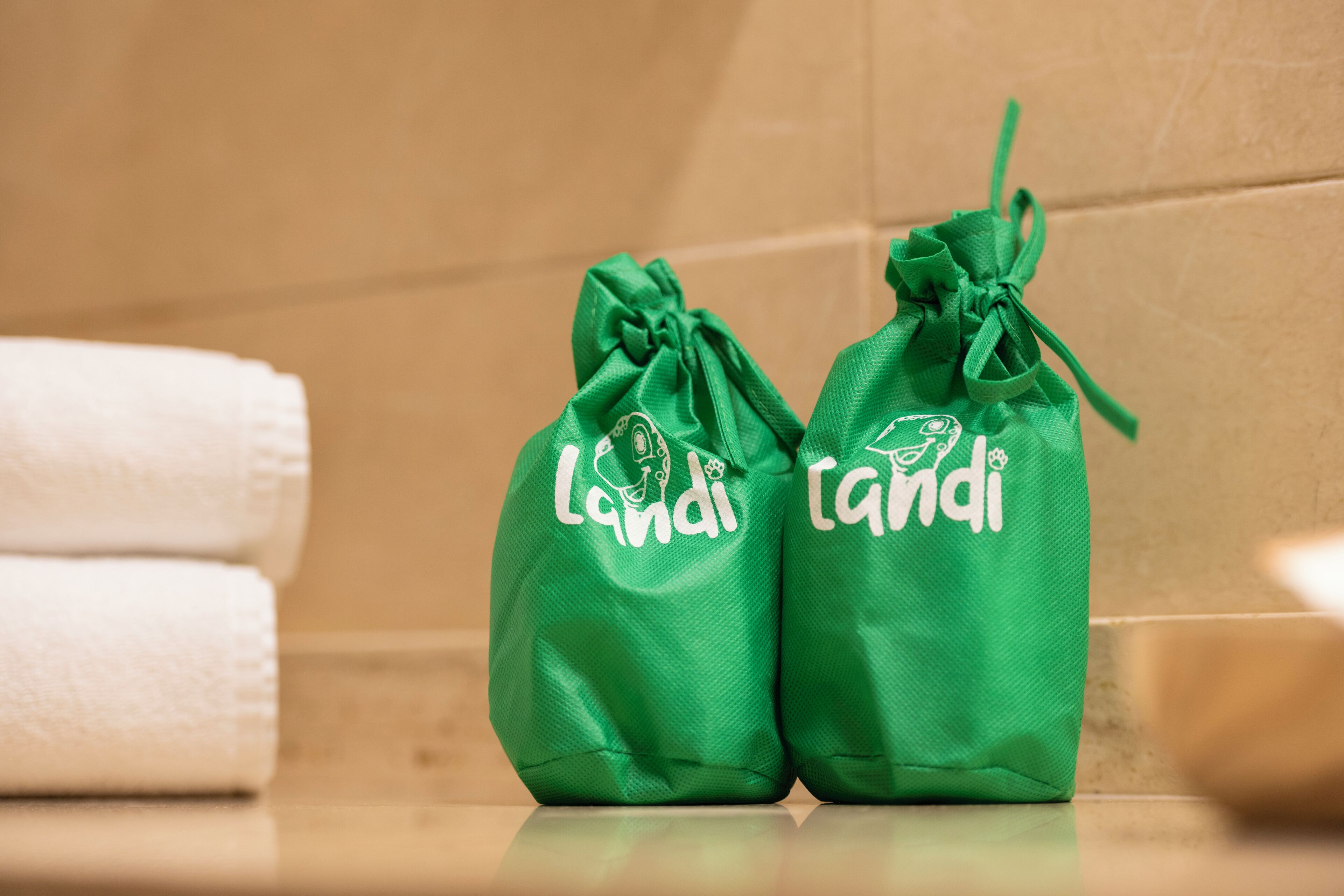 landi village | room amenity