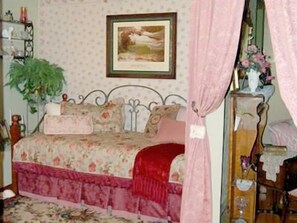 Suite, Multiple Beds