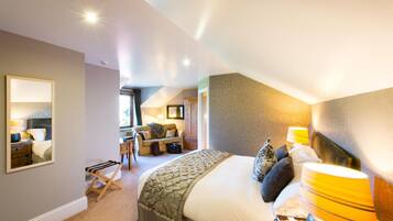 セーフティボックス (室内)、アイロン / アイロン台、WiFi (無料)