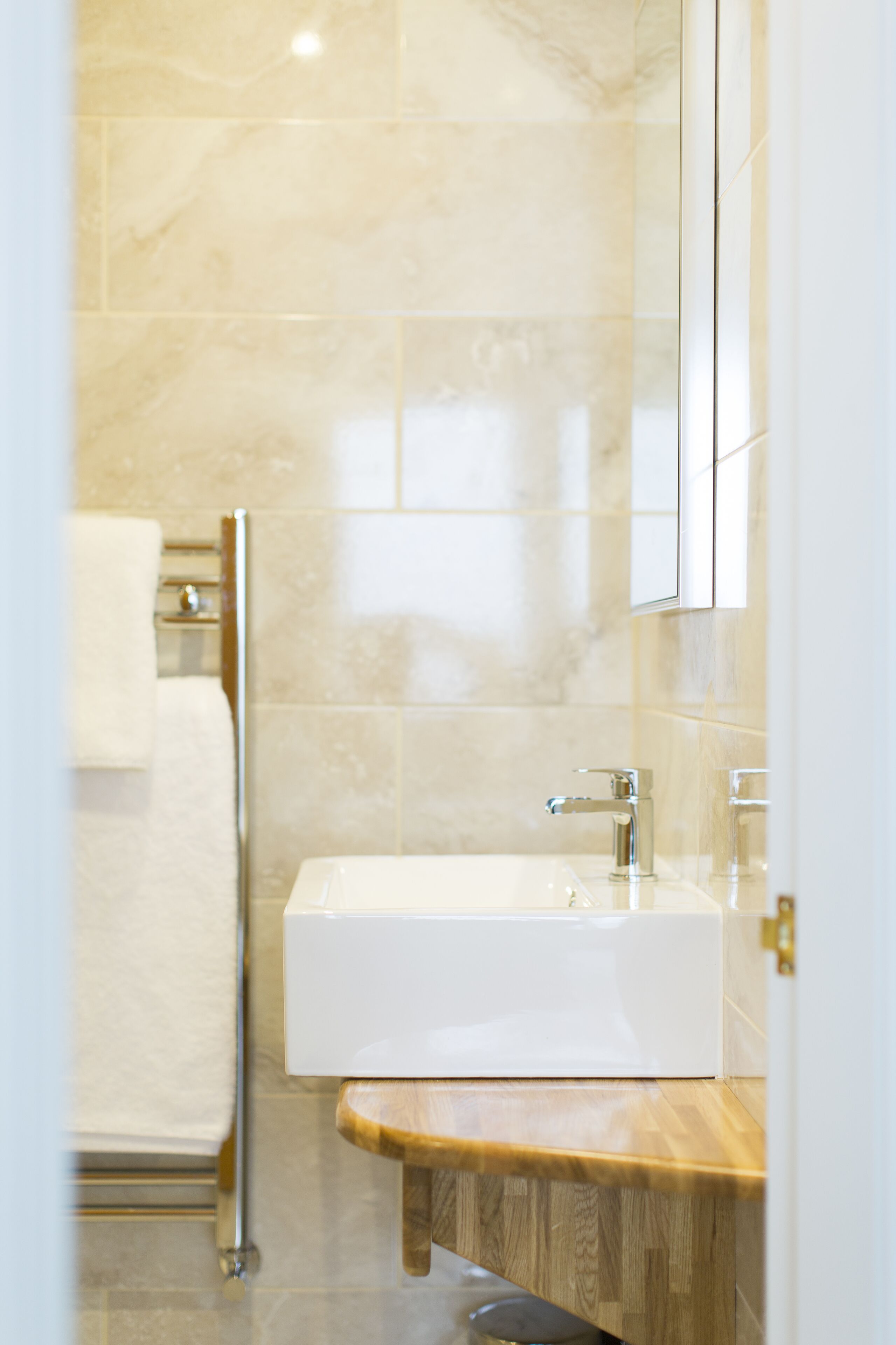 classic double or twin room | bathroom | free toiletries, hair dryer, bathrobes, towels