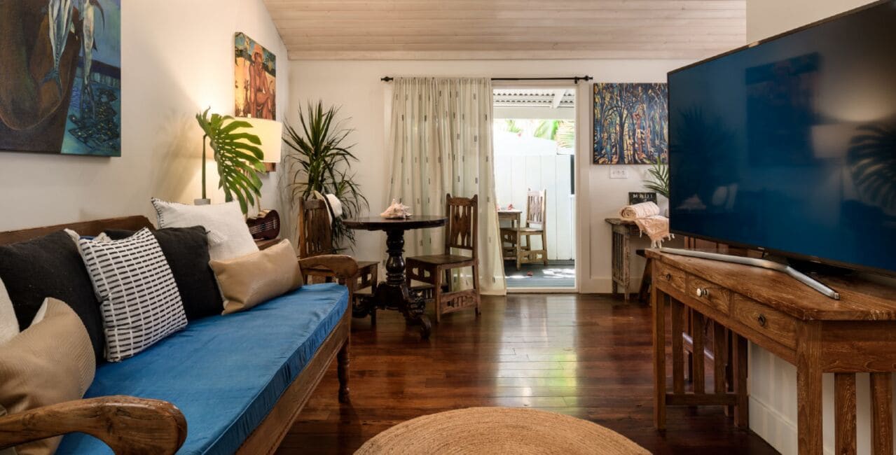 42-inch flat-screen TV with cable channels, TV