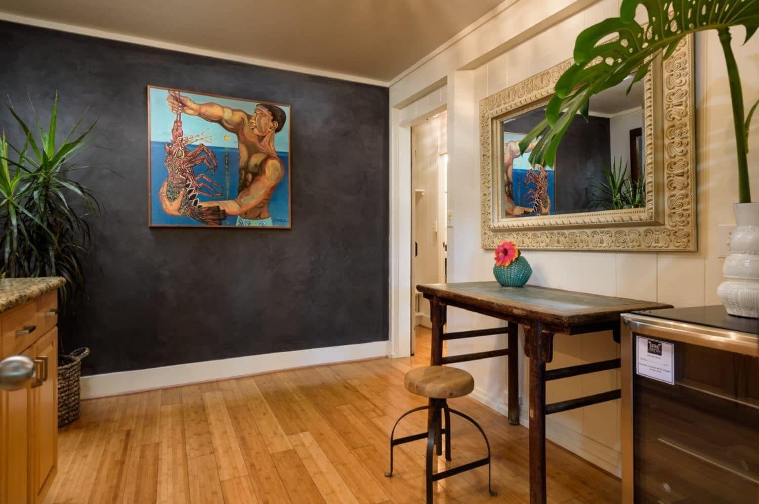 egyptian cotton sheets, premium bedding, in-room safe