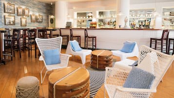 Daily buffet breakfast (EUR 15 per person)