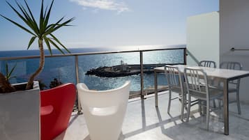 Beach/ocean view