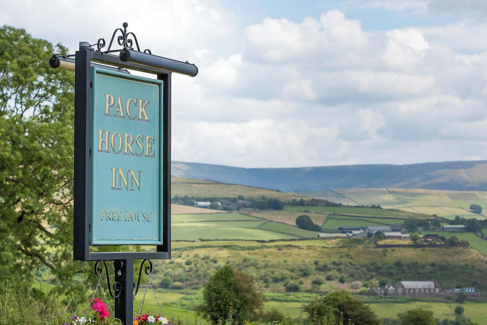 Photo - Pack Horse Inn - New Mills