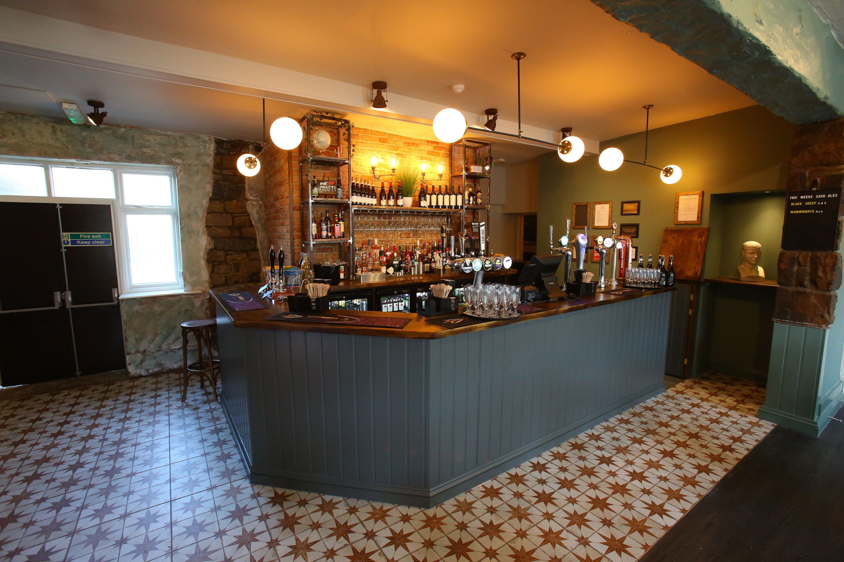 Bar (di hartanah)