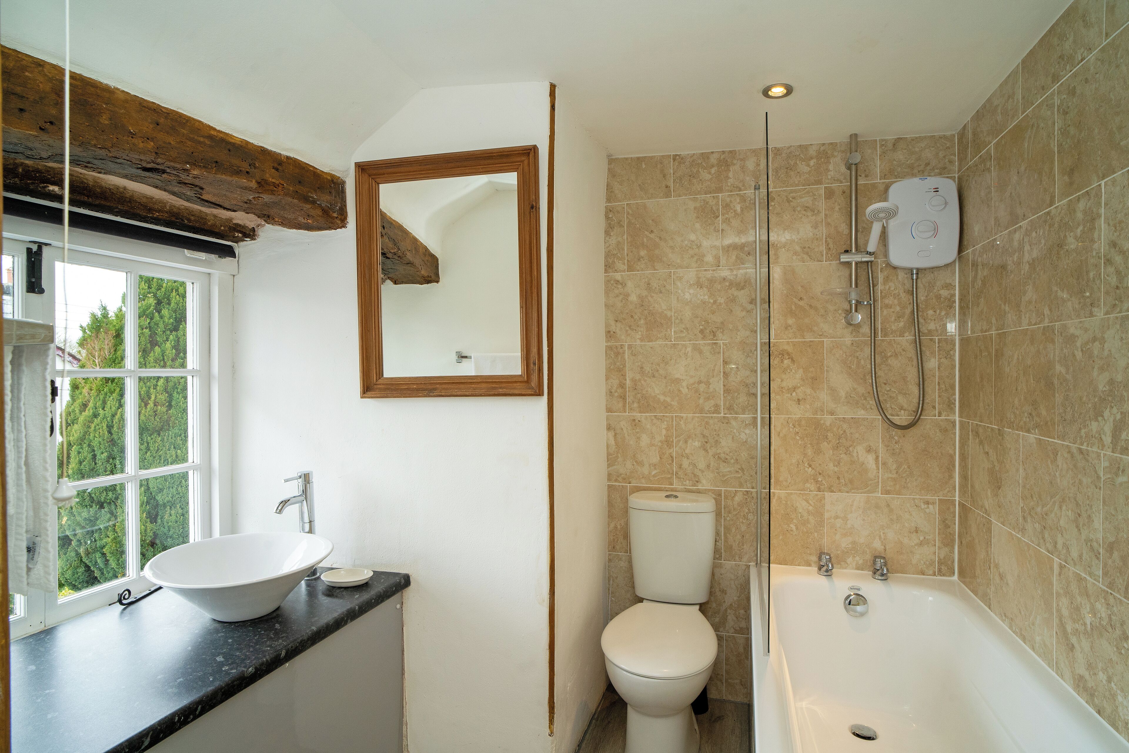 deluxe double room, ensuite | 1 bedroom