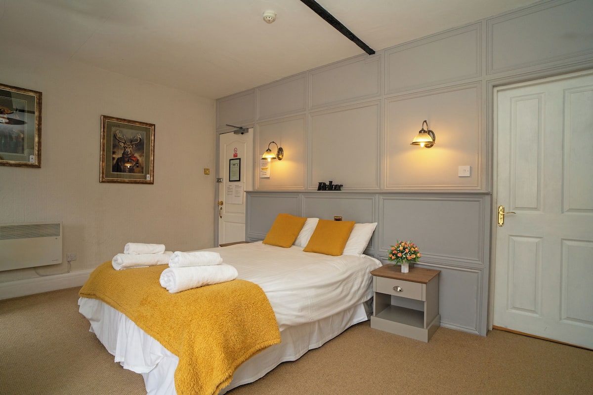 deluxe suite, ensuite | 1 bedroom