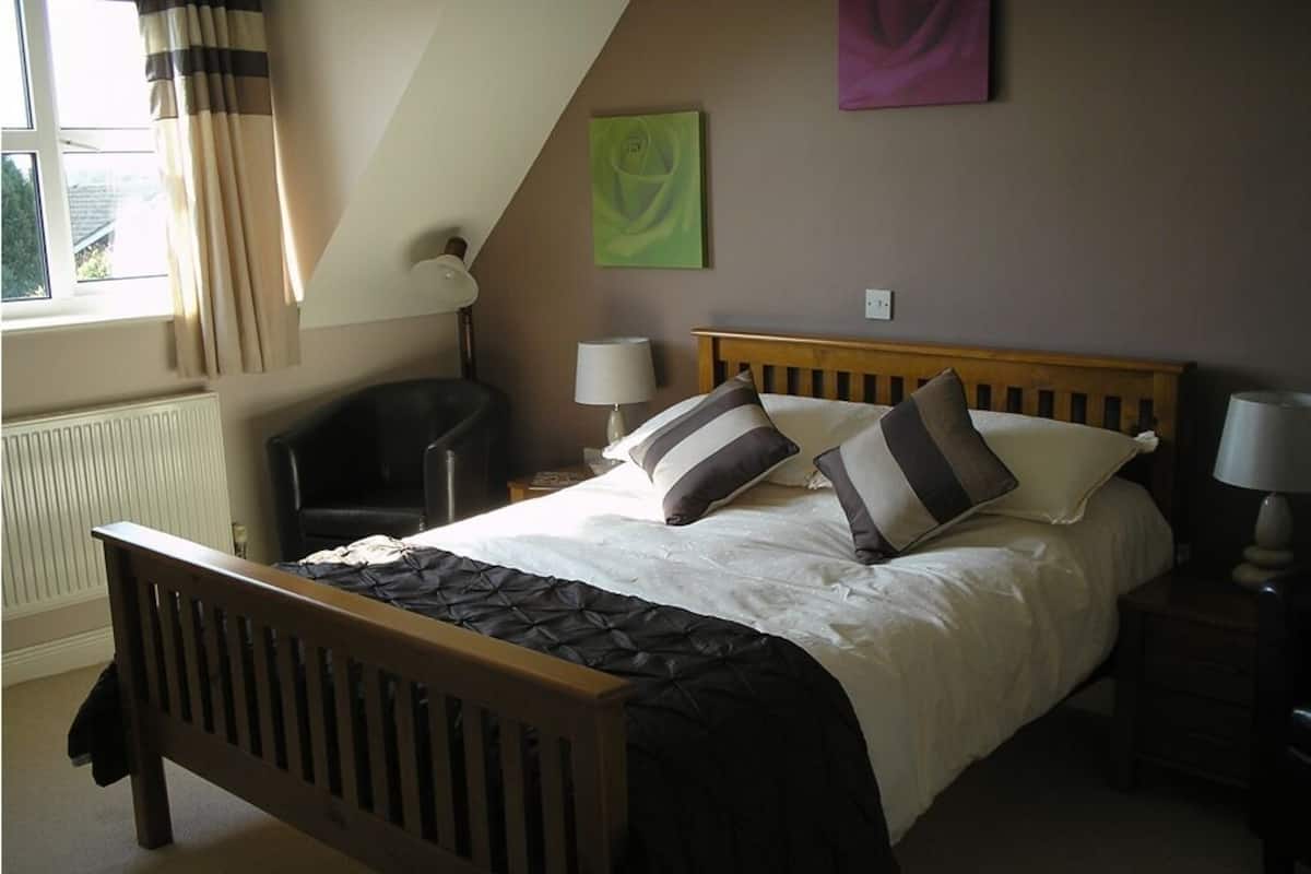 Tweepersoonskamer, en-suite badkamer | 1 slaapkamer