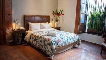 Free minibar, in-room safe, desk, laptop workspace