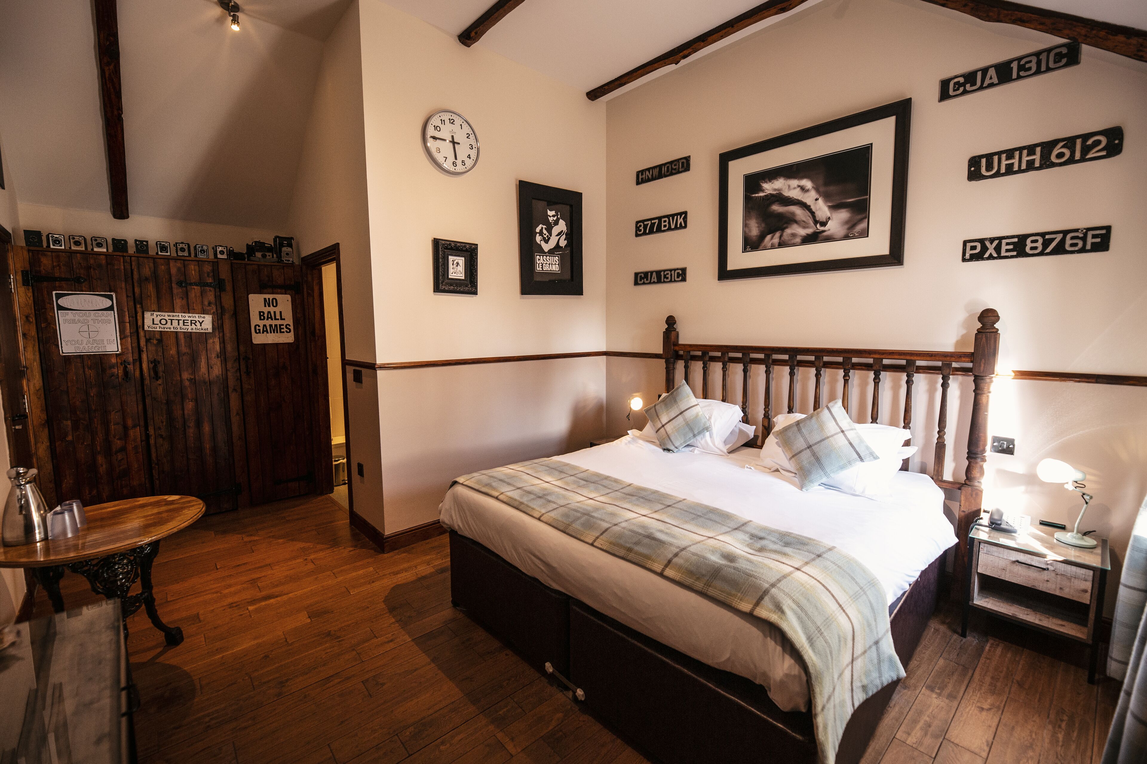 Double or Twin Room | 1 bedroom, iron/ironing board, free WiFi, bed sheets