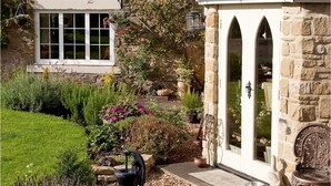 Exterior - East Byermoor Guest House (Newcastle-upon-Tyne)