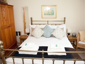 Habitación doble, baño privado (Beamish) | Wifi gratis