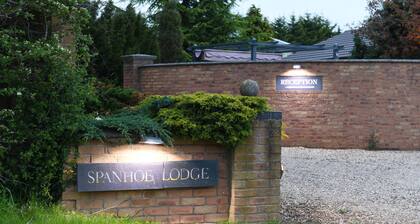 Spanhoe Lodge - B&B