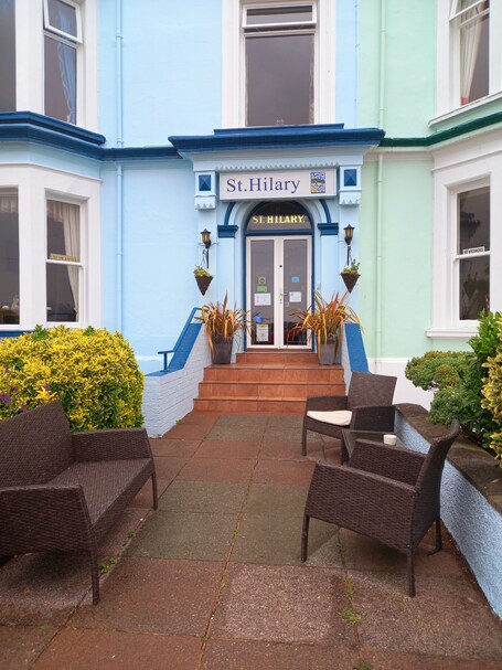 St Hilary Guest House - Image 14