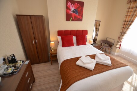St Hilary Guest House - Image 50