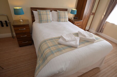 St Hilary Guest House - Image 18