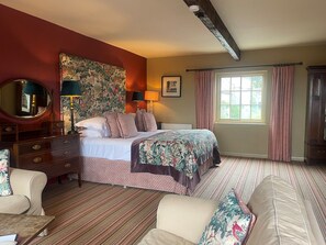 Executive Studio Suite, Ensuite - The Durham Ox (York)