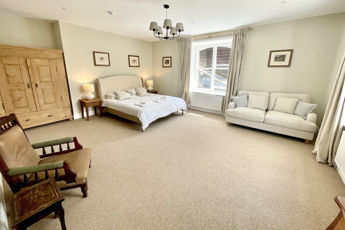 Superior Double Room, Ensuite, Garden View