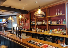 Bar (en la propiedad)