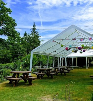 منطقة لعب الأطفال - خارجية