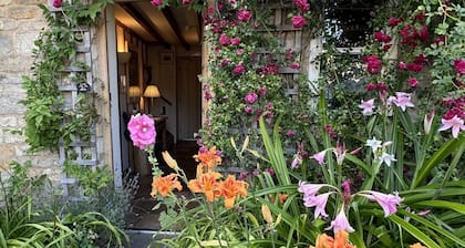Guiting Guest House