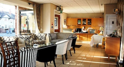 The Grove House Hotel