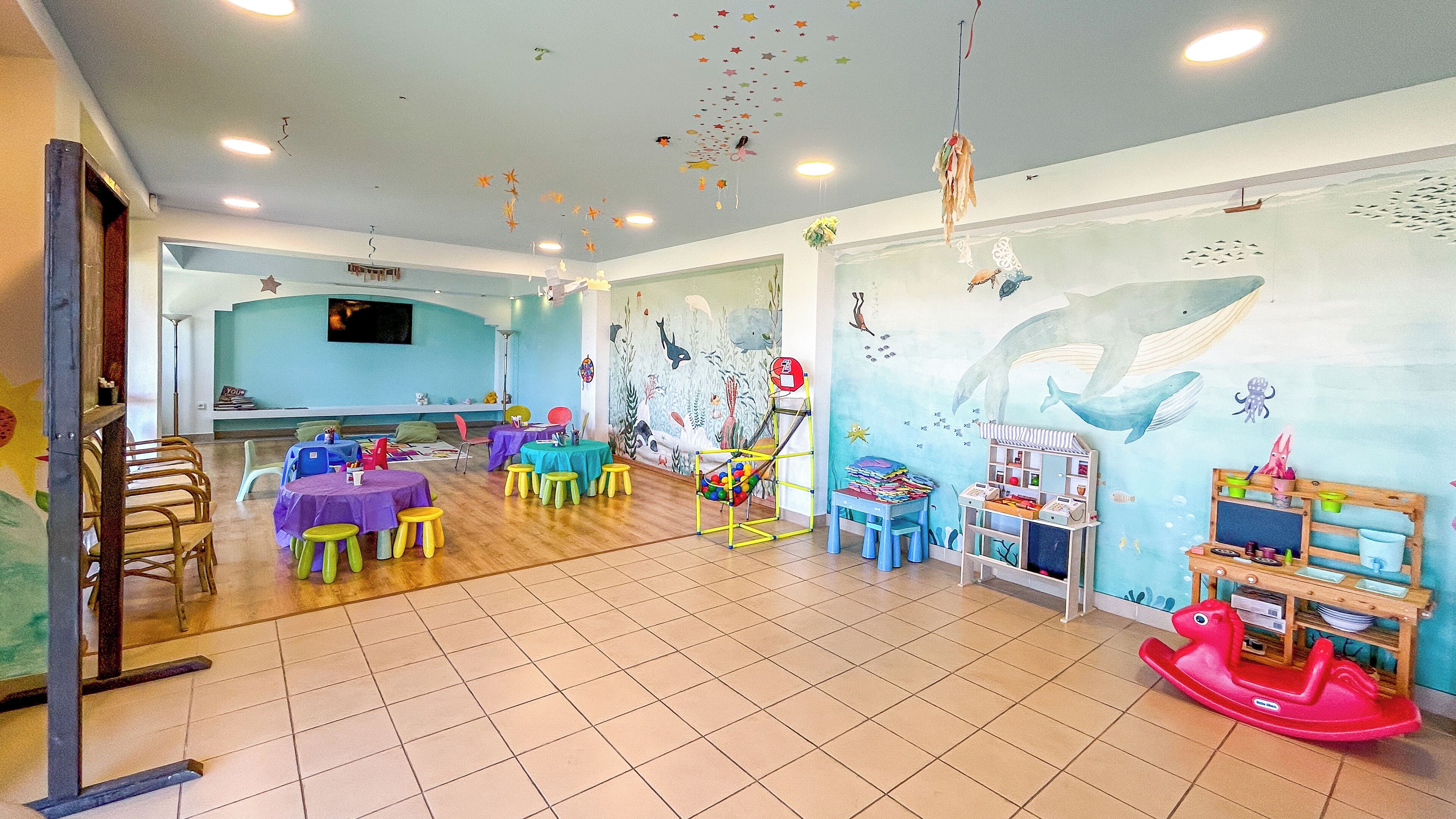 children’s play area – indoor