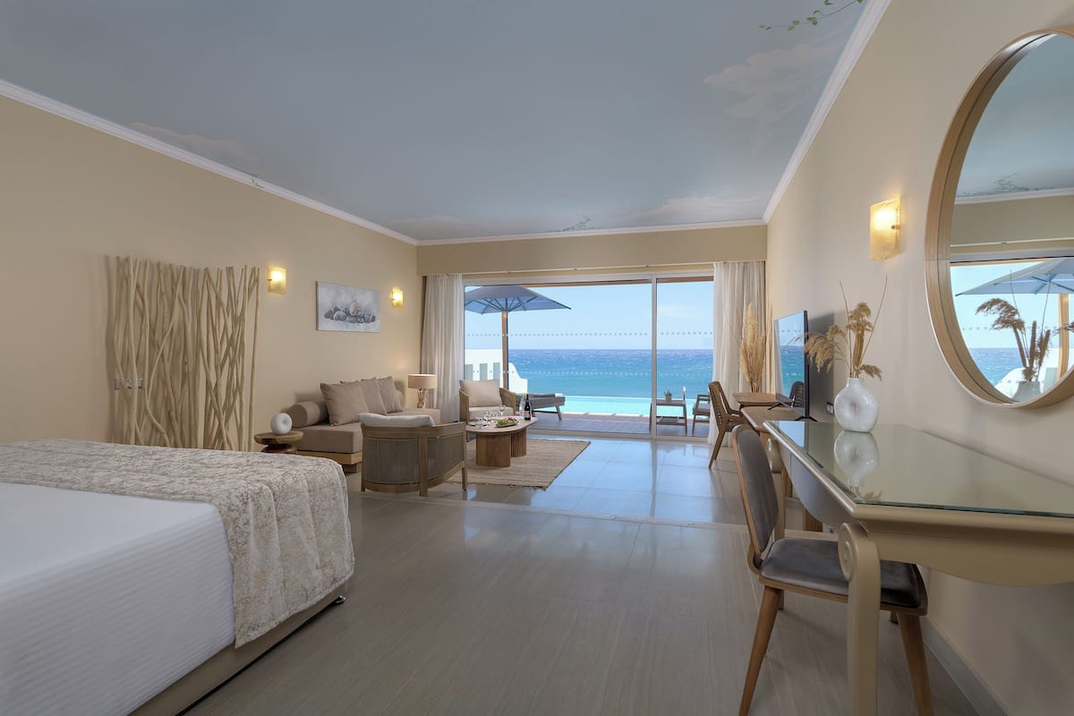 in-room safe, desk, free cots/infant beds, free wifi