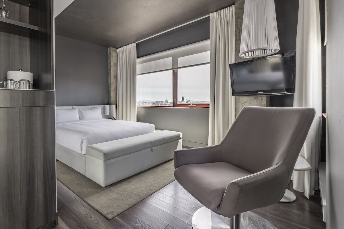 Panorama-Zimmer, 1 Queen-Bett
