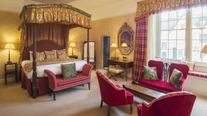 Finest Room | 1 bedroom, individually decorated, individually furnished, desk - Luttrell Arms Hotel (Minehead)