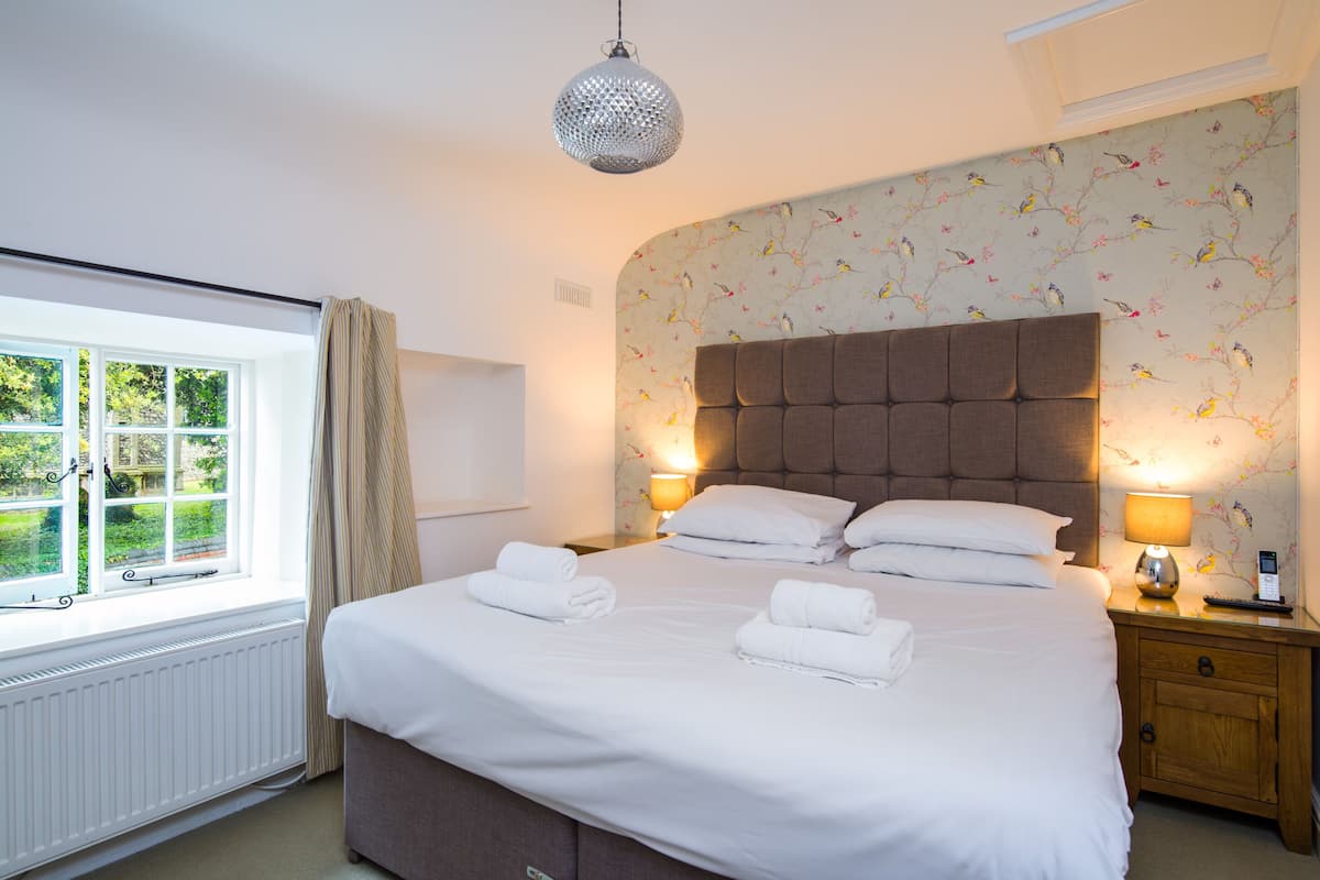 Double or Twin Room, Ensuite (Old Bakery)