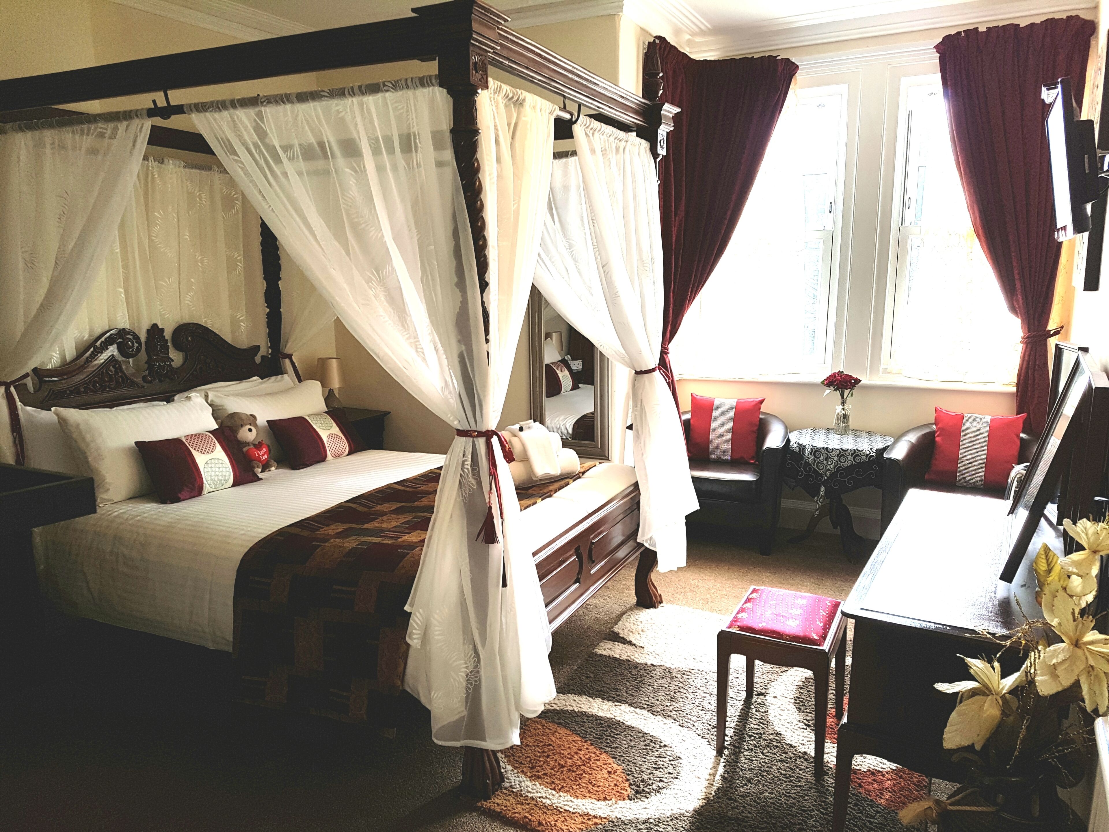 Room (Four Poster Bed) | Desk, soundproofing, iron/ironing board (on request), free WiFi