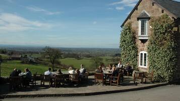 Frühstück, Mittagessen und Abendessen