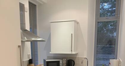 Aberdeen Serviced Apartments - The Lodge