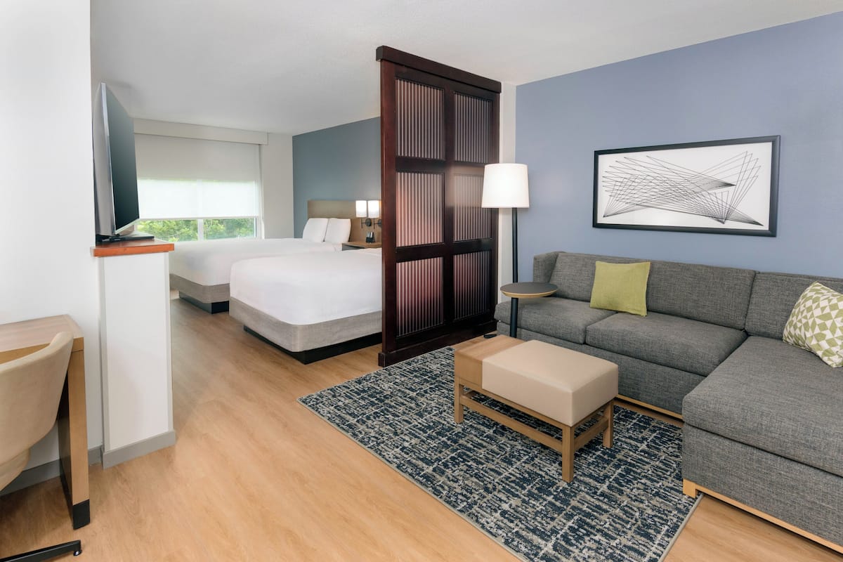 desk, blackout curtains, iron/ironing board, free wifi